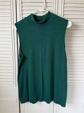 Croft & Barrow Sleeveless Mock Neck Tank